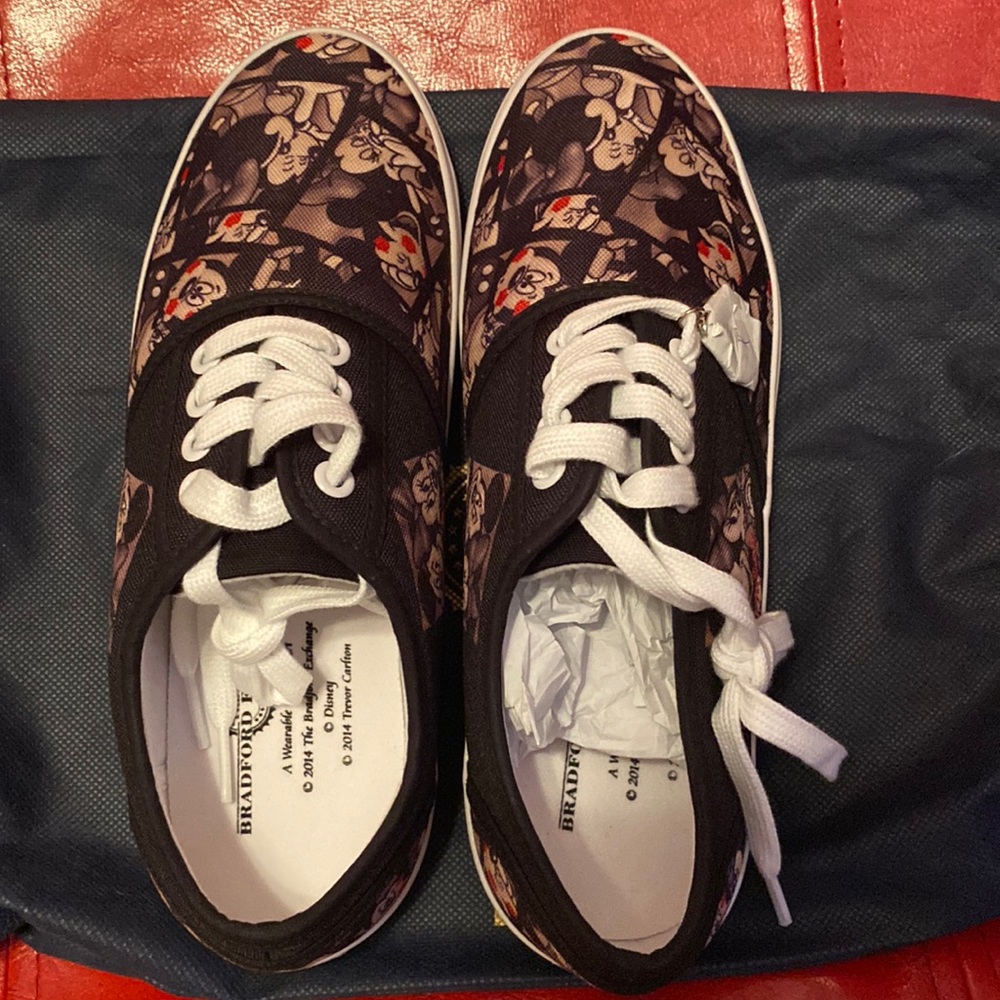 Disney Mickey and Minnie canvas shoes